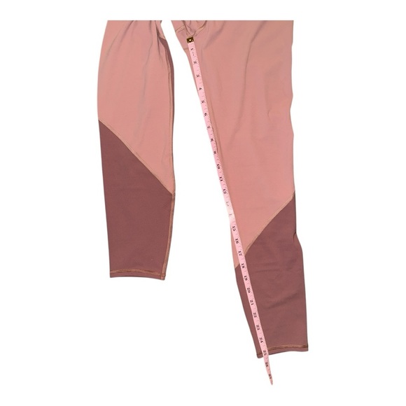 Vuori Colorblock Studio Legging, Light Terracota, Size M NWT - Picture 5 of 11